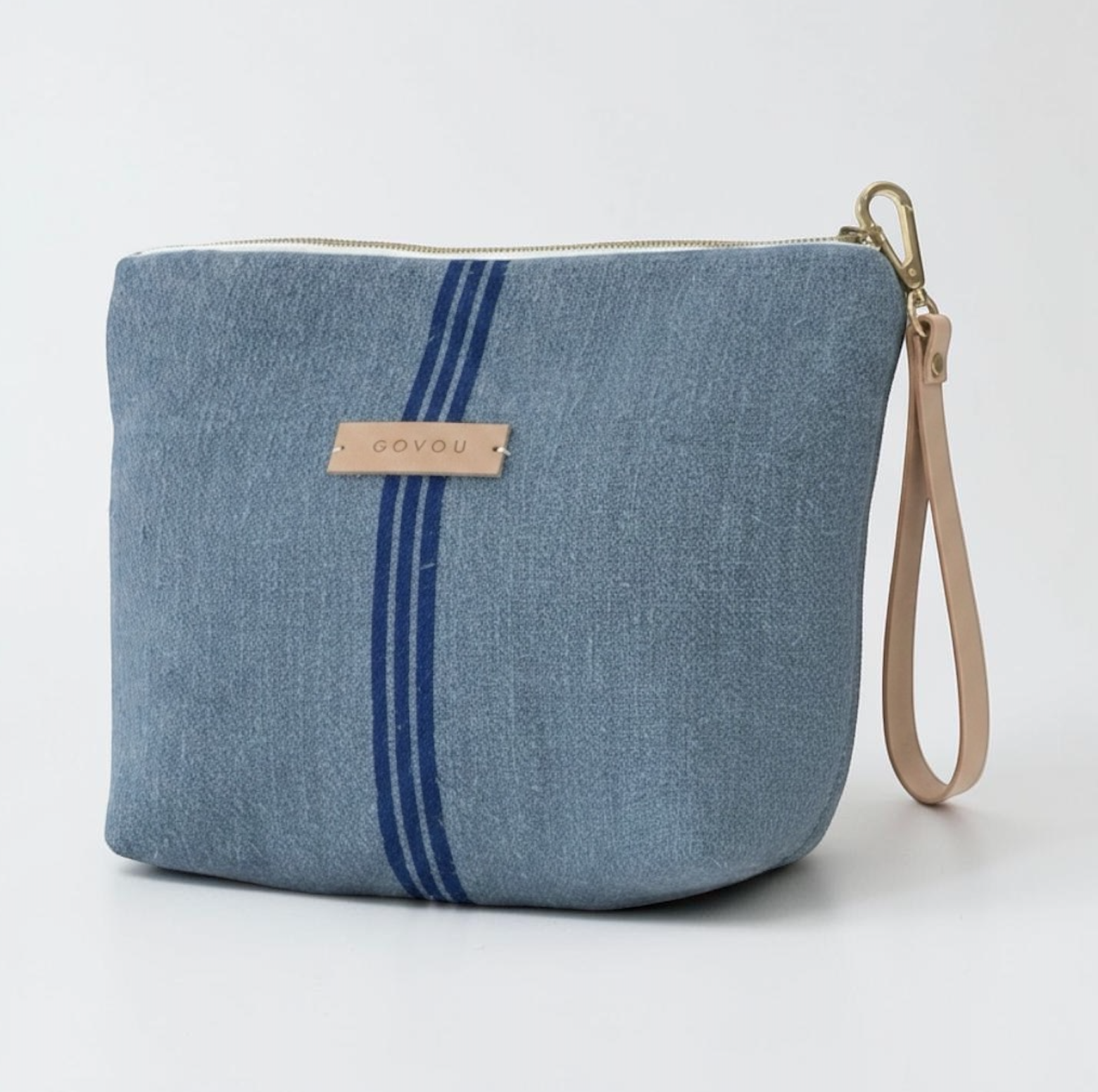 Blue pouch with stripe