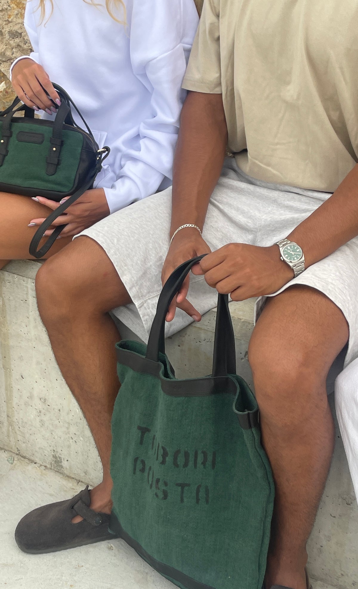 VINTAGE GREEN LINEN BAG