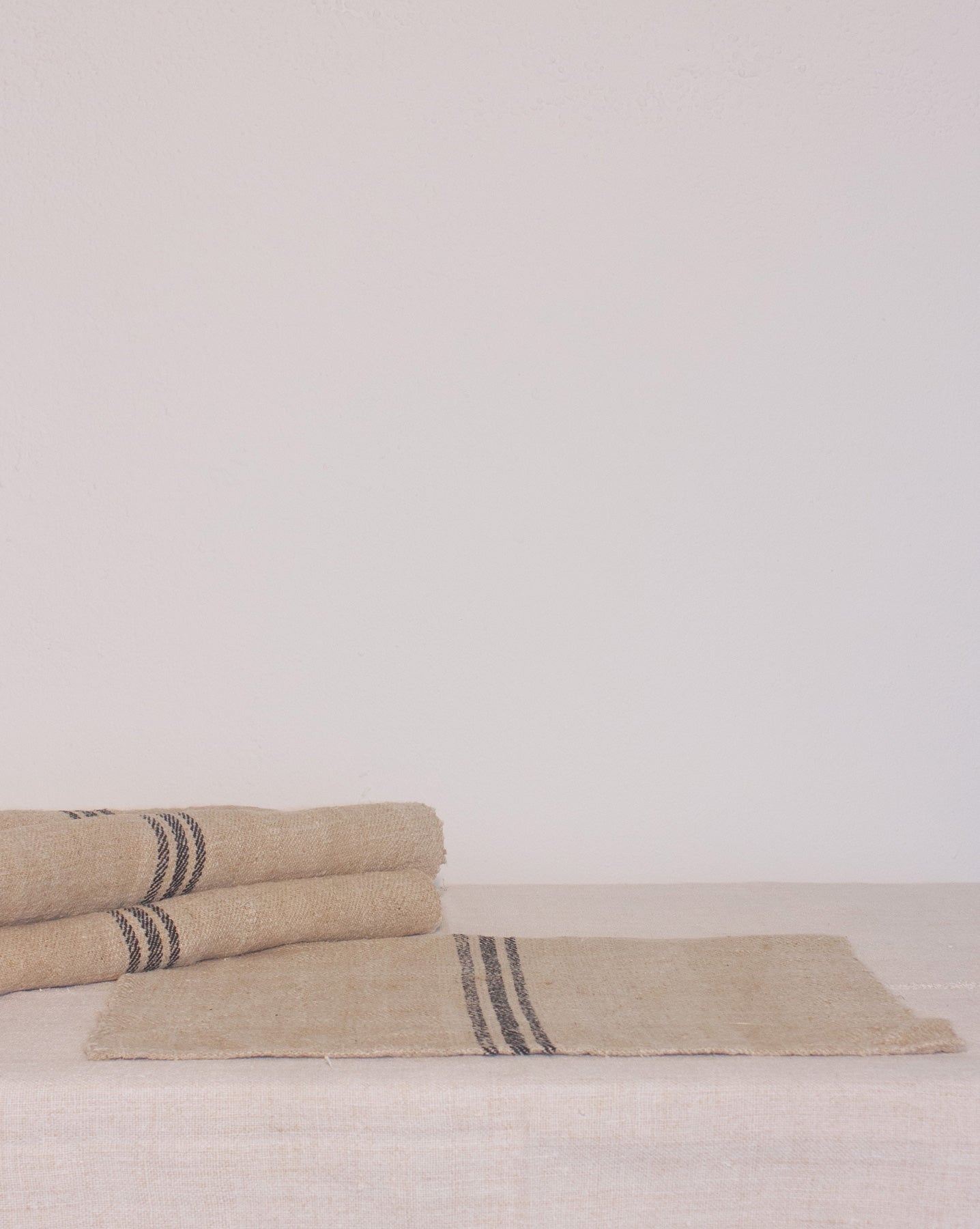 6 Black Hemp Table placement