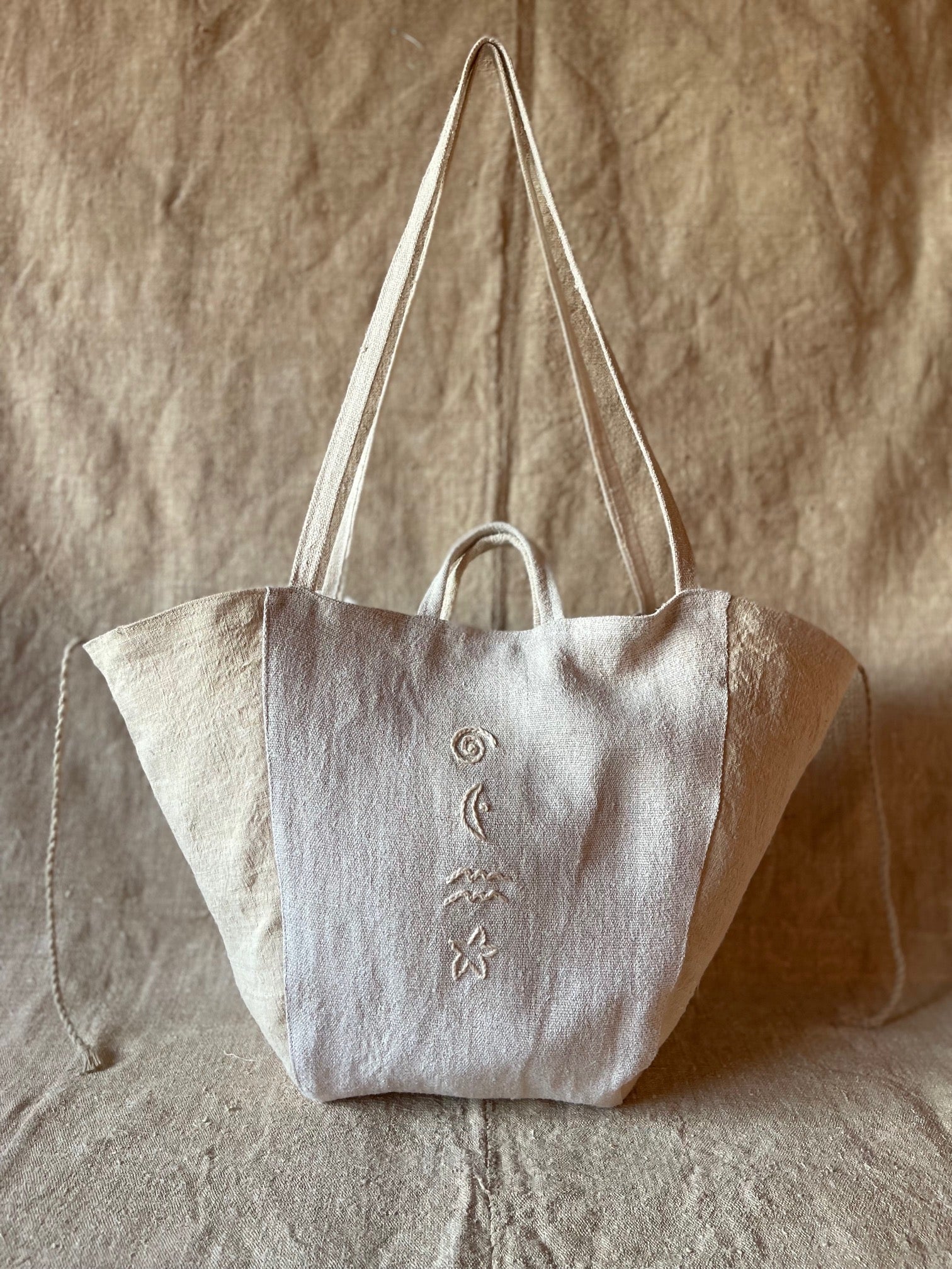 ANYA Tote & Stich