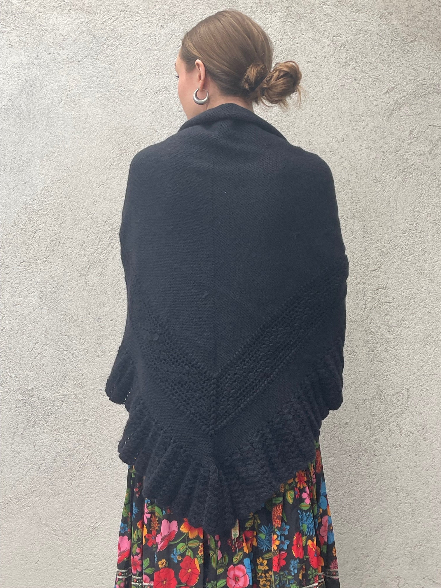 Vintage Black 70s  Wool Shawl