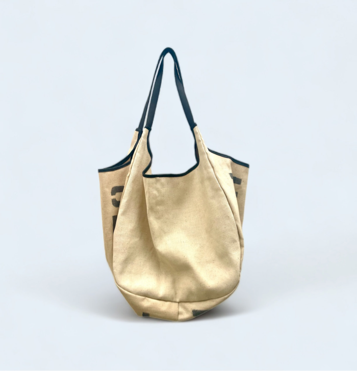 Carmen Posta Canvas Tote